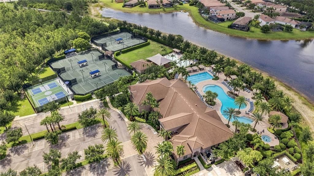 3846 Pleasant Springs Dr , Naples, FL 34119 Photo