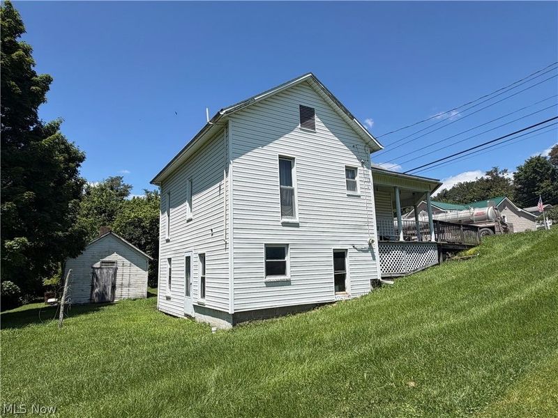 317 W Cross Street , Summerfield, OH 43788 Photo 4