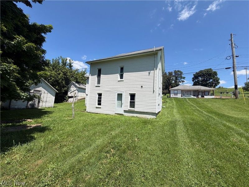 317 W Cross Street , Summerfield, OH 43788 Photo 6