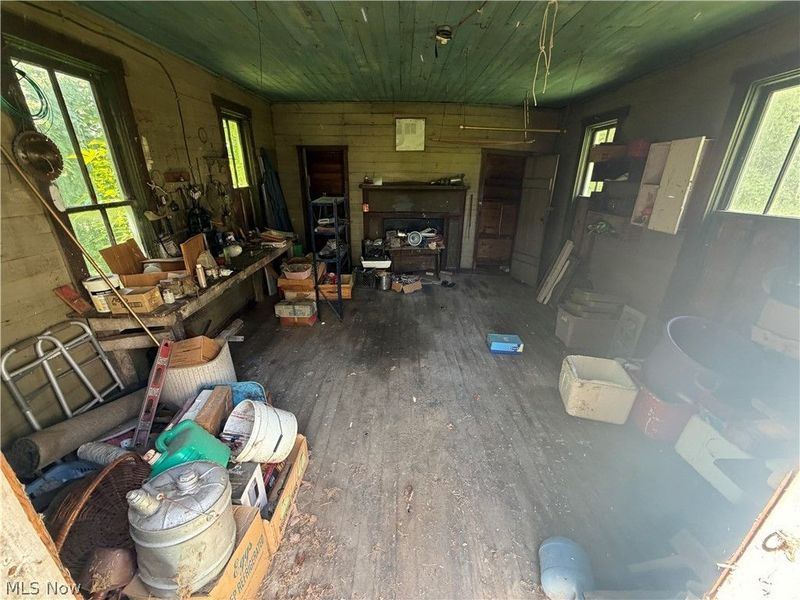 317 W Cross Street , Summerfield, OH 43788 Photo 9