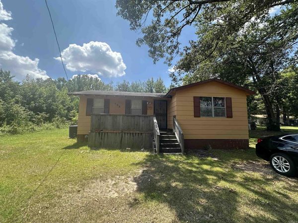 105 E 6th , Fordyce, AR 71742