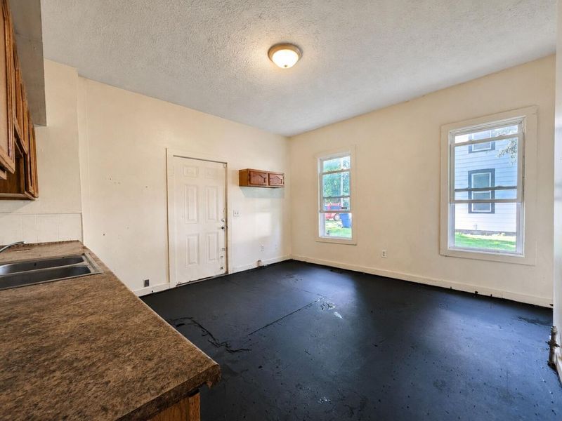 246 S Hubert Avenue, Springfield, OH 45505 Photo 7