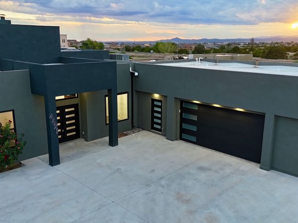 4421 Mission Bend, Santa Fe, NM 87507