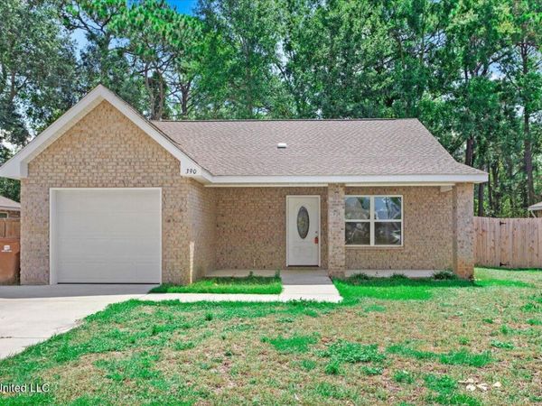 390 Rosalie Maria Drive, Biloxi, MS 39531