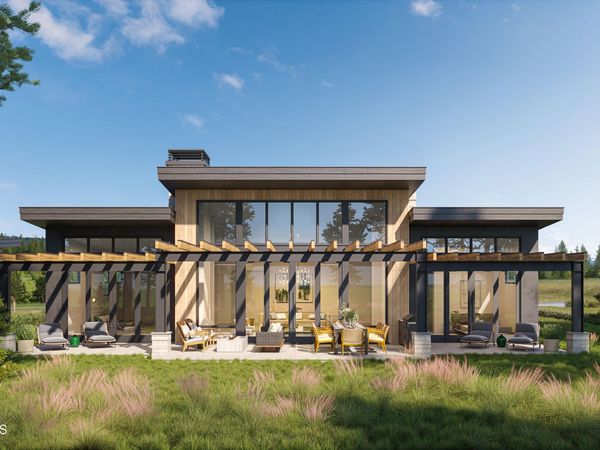 5684 W Double Eagle Ct, Coeur d'Alene, ID 83814