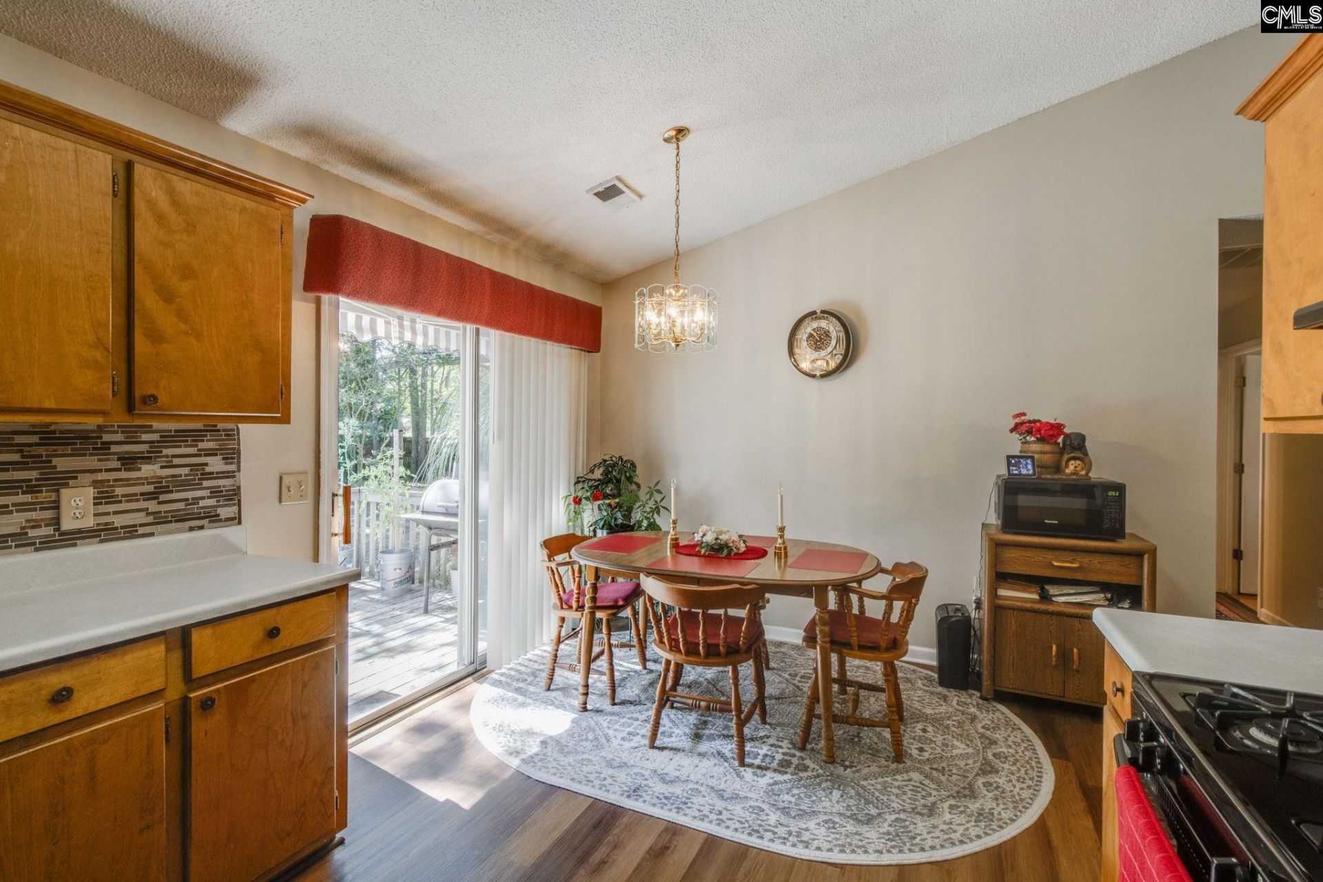 8 Brentwood Drive  Photo 12