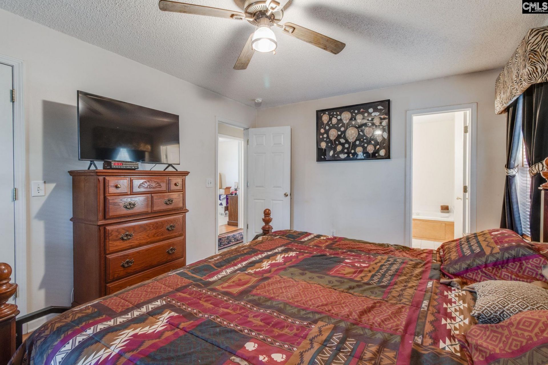 8 Brentwood Drive  Photo 15