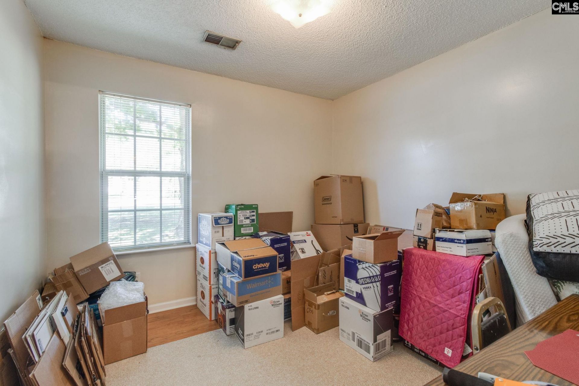 8 Brentwood Drive  Photo 19