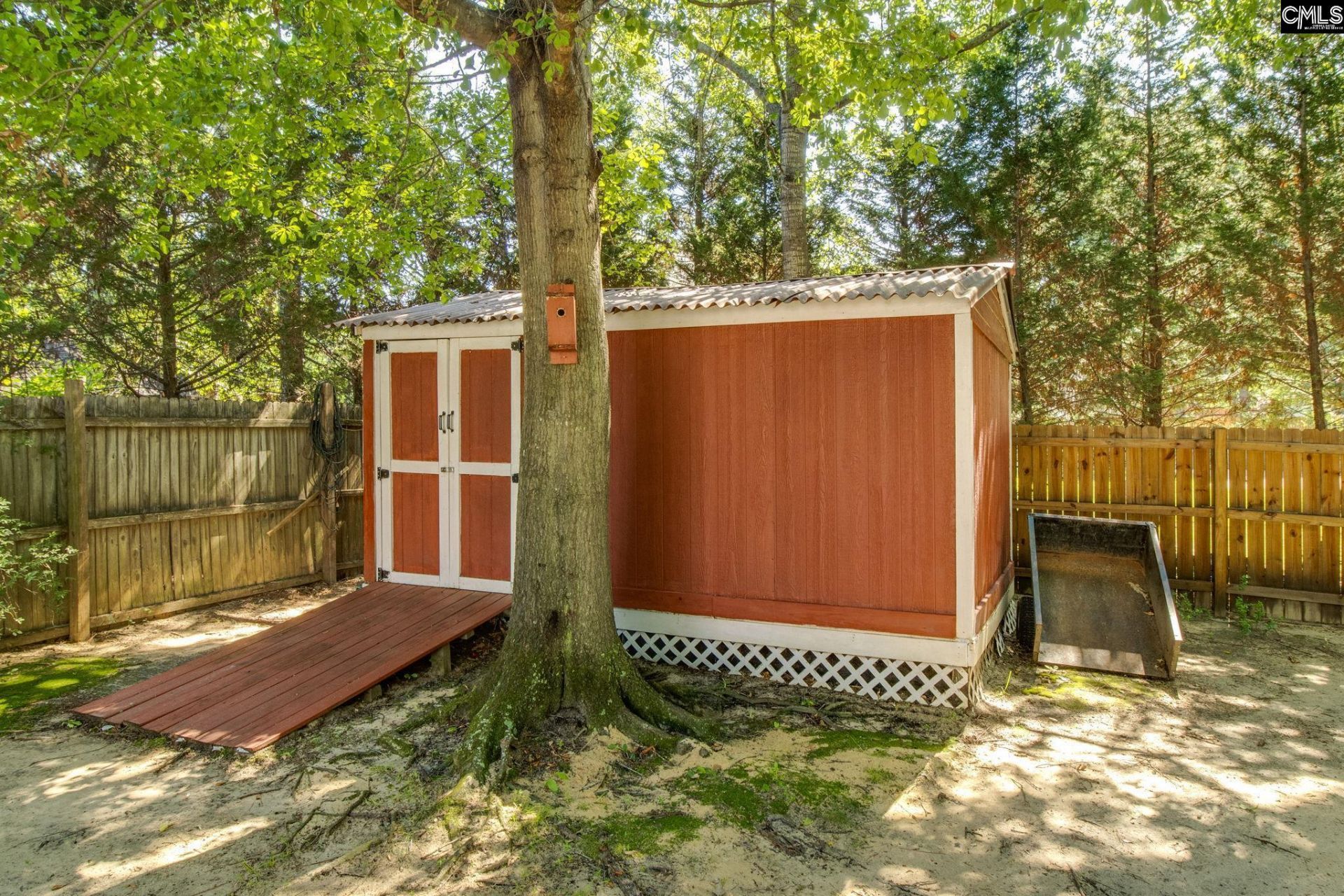 8 Brentwood Drive  Photo 27