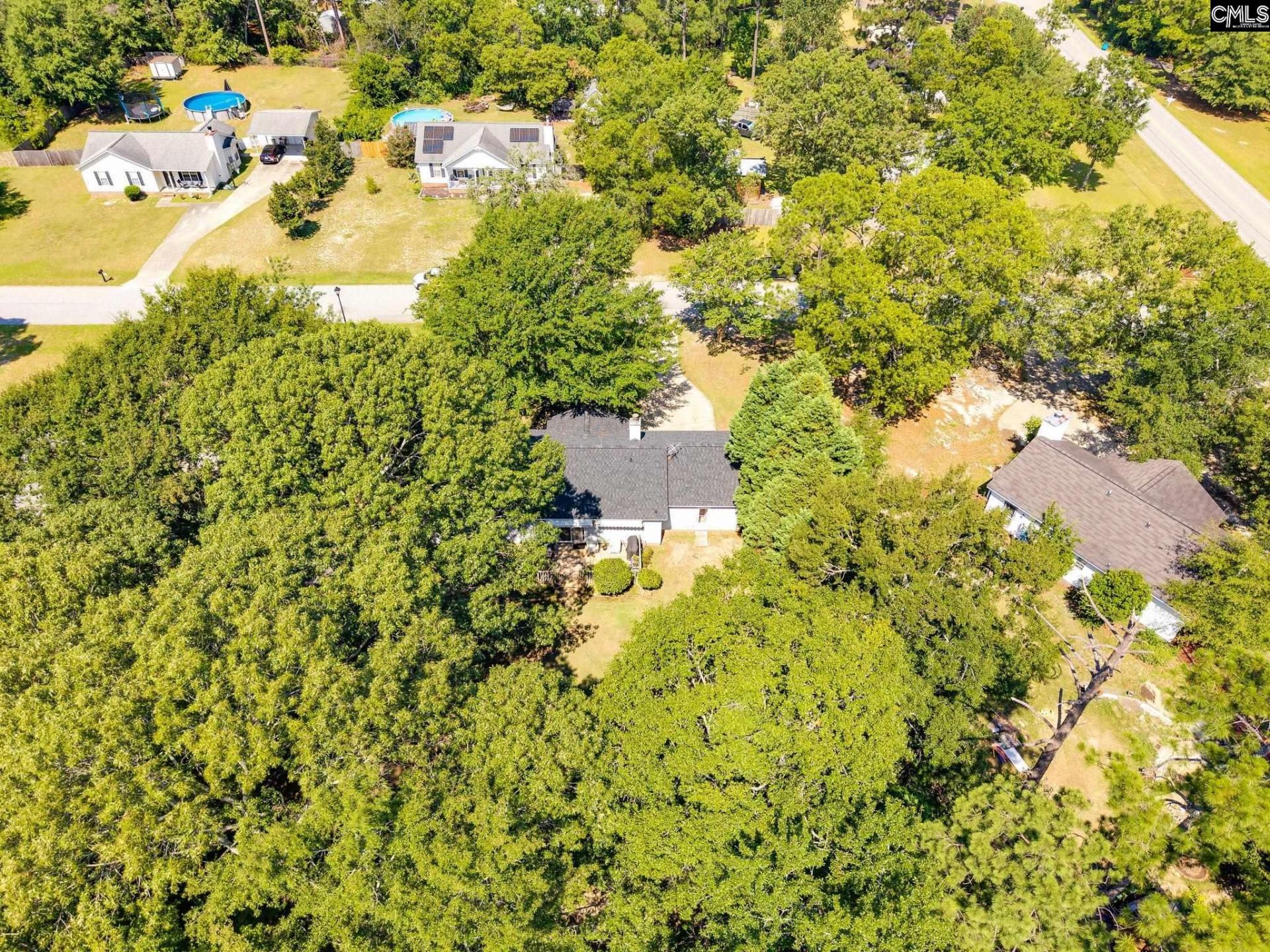 8 Brentwood Drive  Photo 32