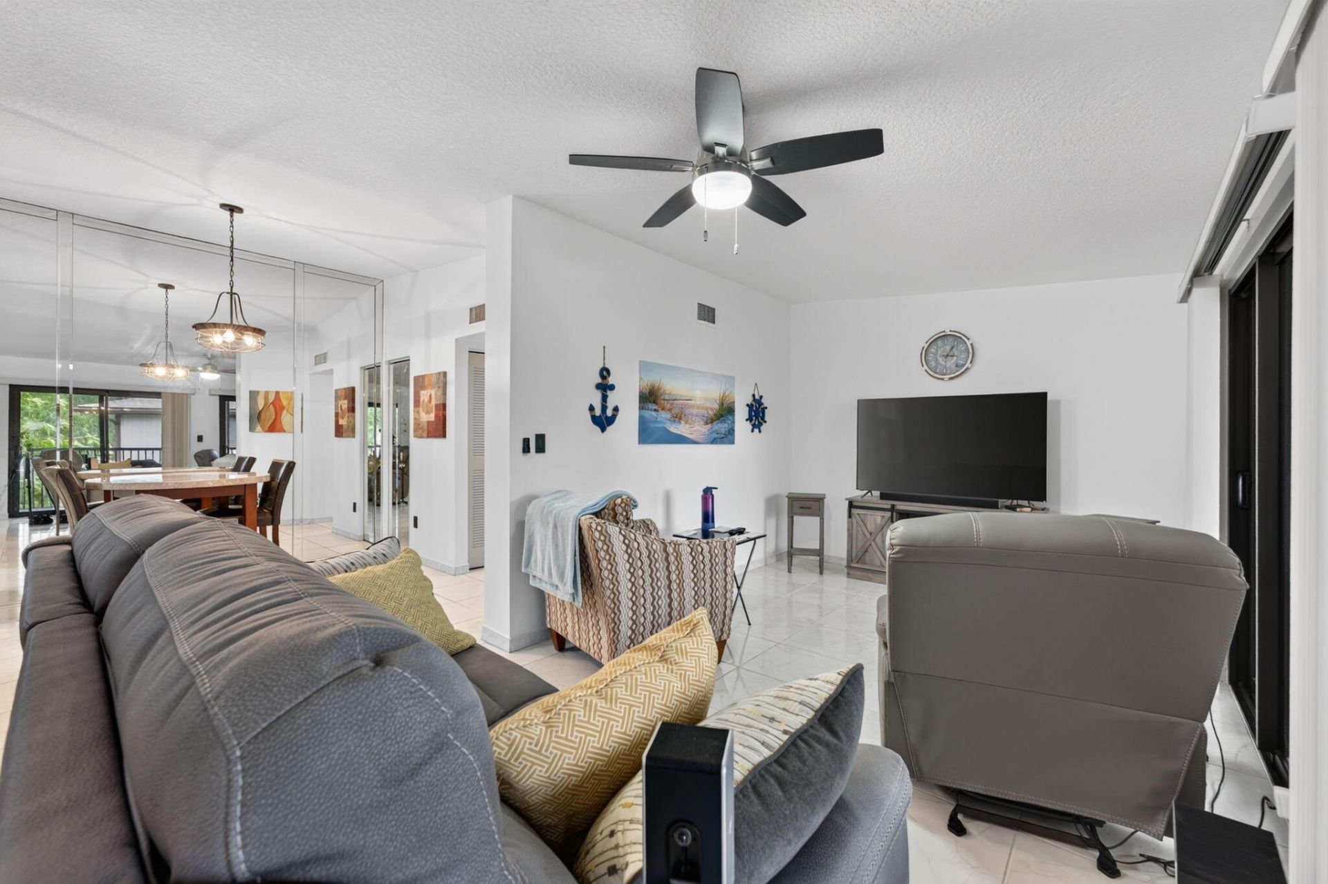 9474 S Belfort Circle, Unit 206, Tamarac, FL 33321 Photo