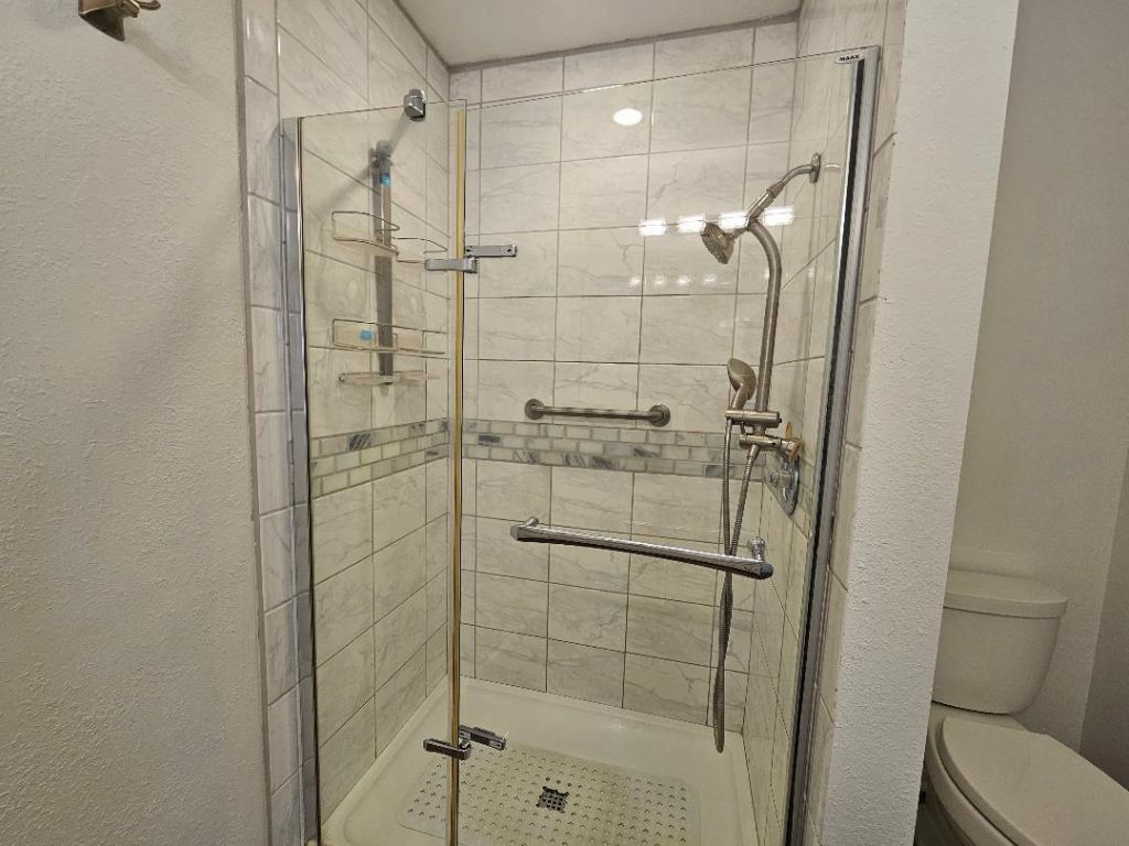 7680 SE Shenandoah Drive, Hobe Sound, FL 33455 Photo