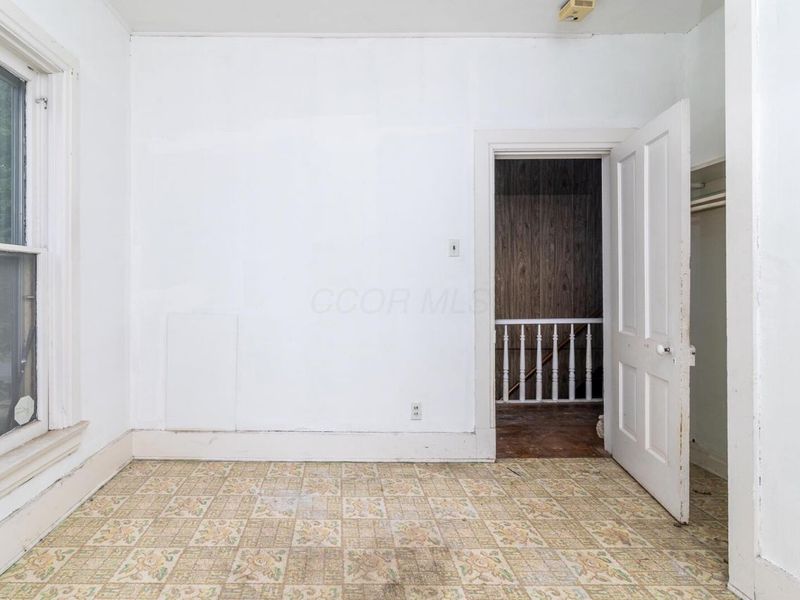 143 W Central Avenue , Delaware, OH 43015 Photo 31