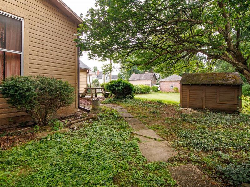 143 W Central Avenue , Delaware, OH 43015 Photo 44