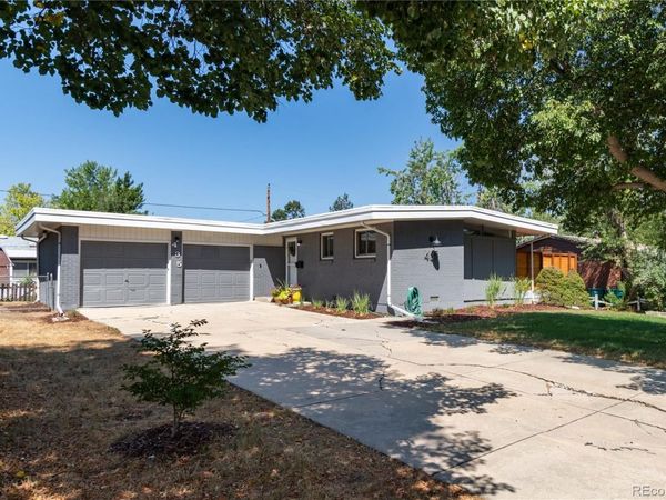 435 S Xanadu Street , Aurora, CO 80012