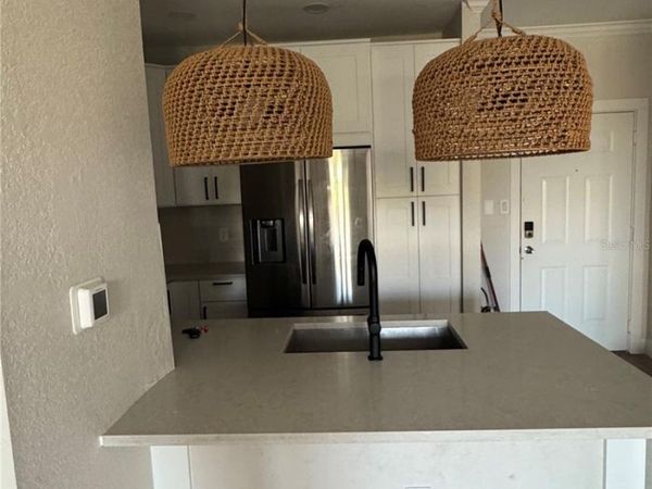 5000 CULBREATH KEY WAY , Unit 8-122, TAMPA, FL 33611
