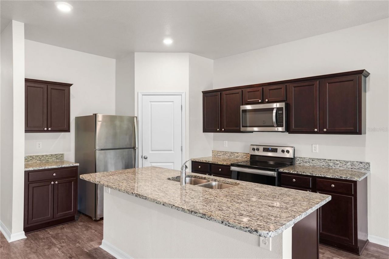 3004 Neverland Drive, New Smyrna Beach, FL 32168 Photo