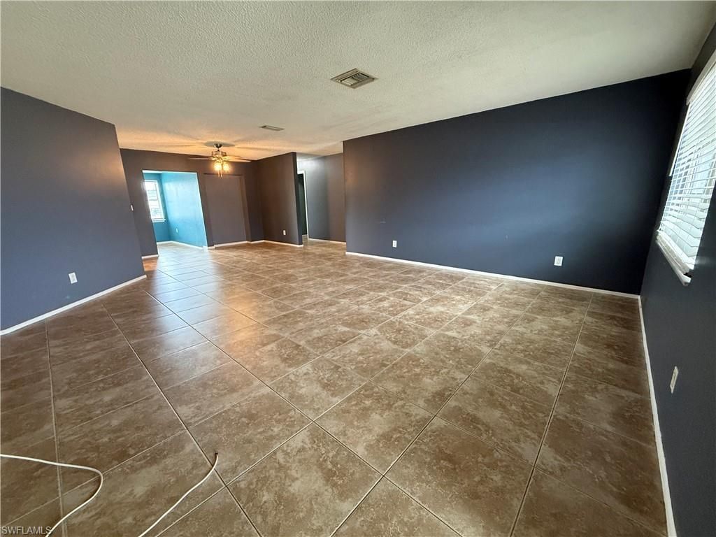 4339 S Bay Cir, North Fort Myers, FL 33903 Photo