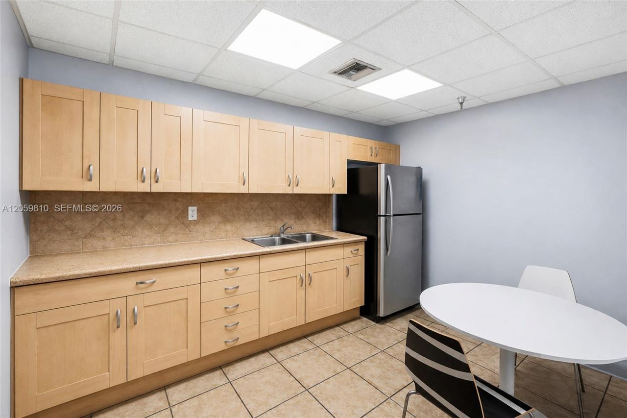 7725 W 2nd Court , Hialeah, FL 33014 Photo