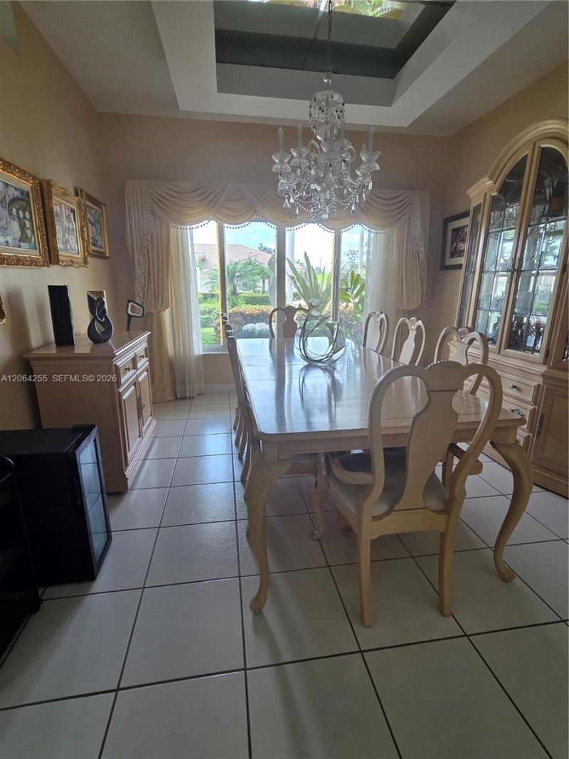 8235 SW 85th Ter, Miami, FL 33143 Photo