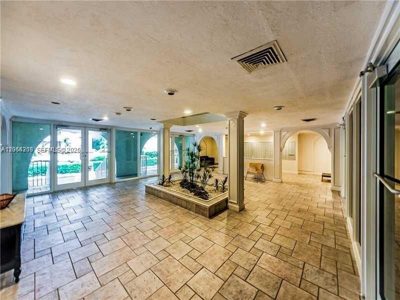 100 Edgewater Dr, Unit 305, Coral Gables, FL 33133 Photo