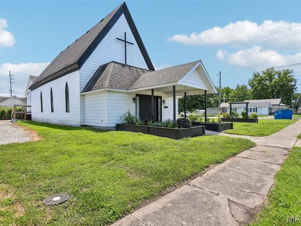 206 W Spruce Street , Gillespie, IL 62033