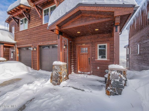 153 Chutes LN , Sandpoint, ID 83864