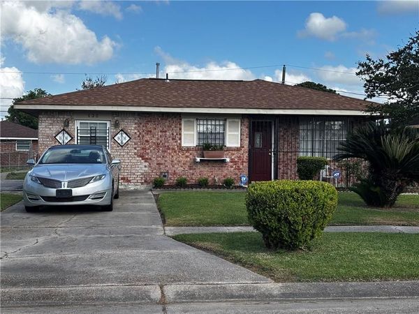 436 BUTLER Drive , Avondale, LA 70094