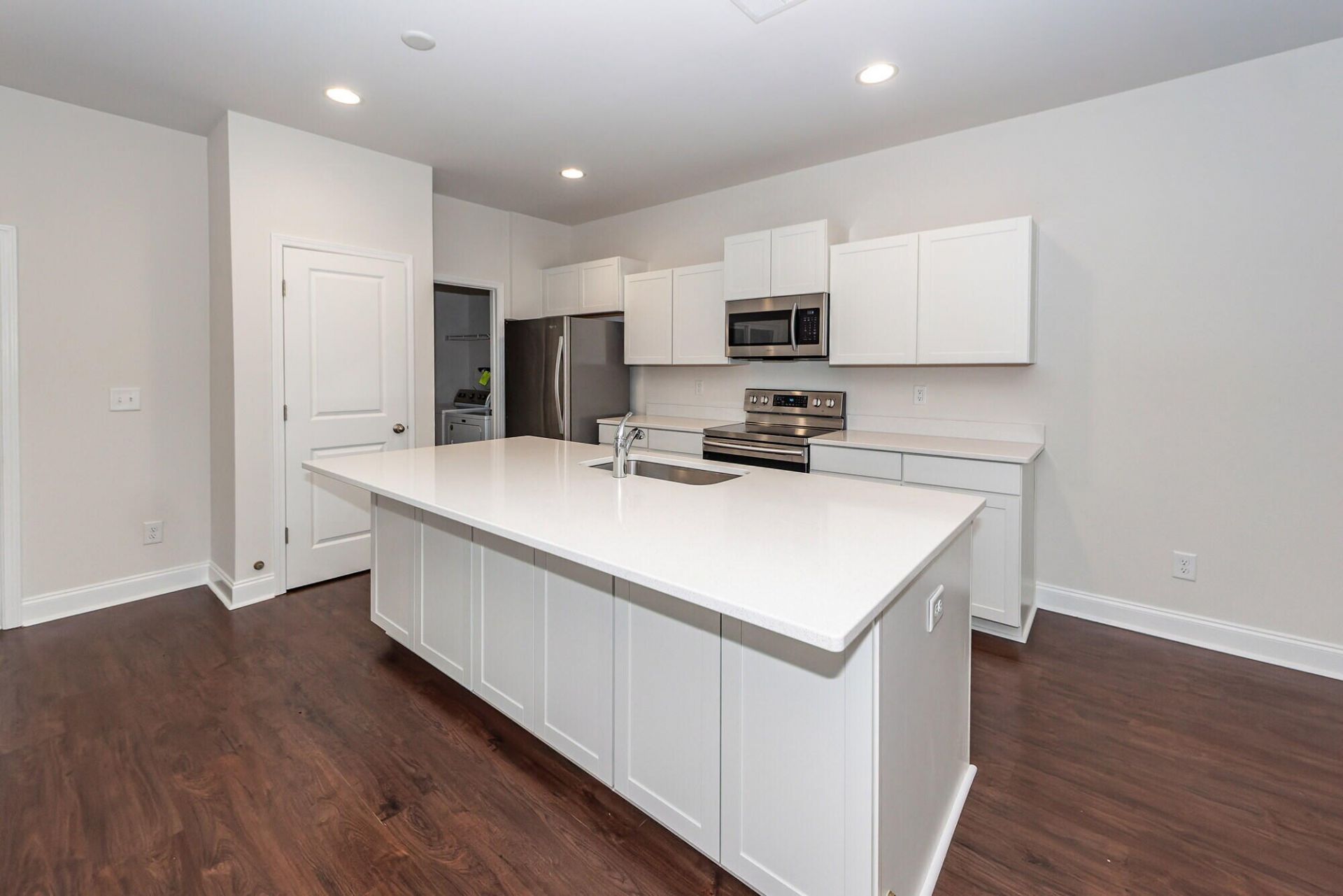 7787 Montview Road Photo 21