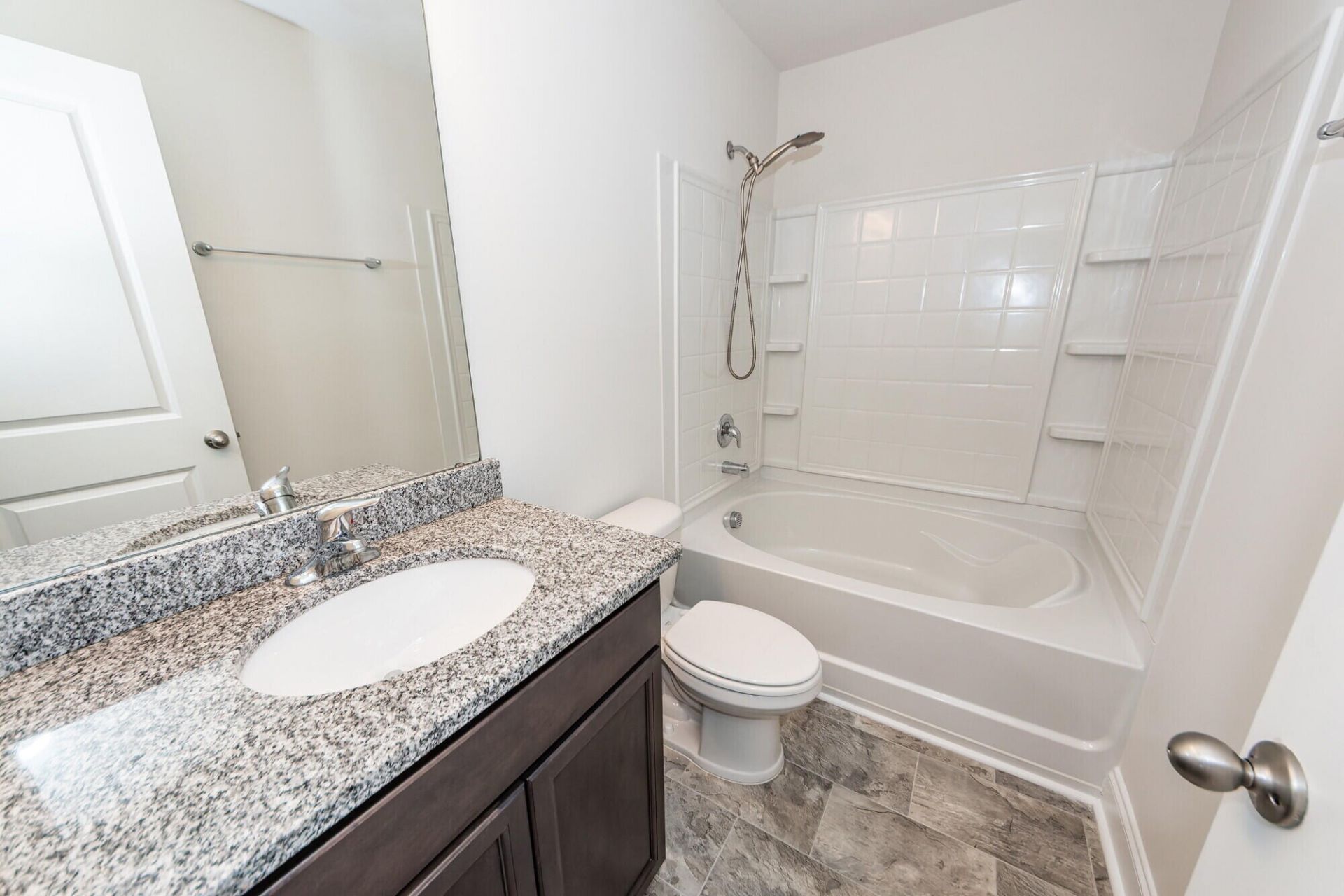 7787 Montview Road Photo 22