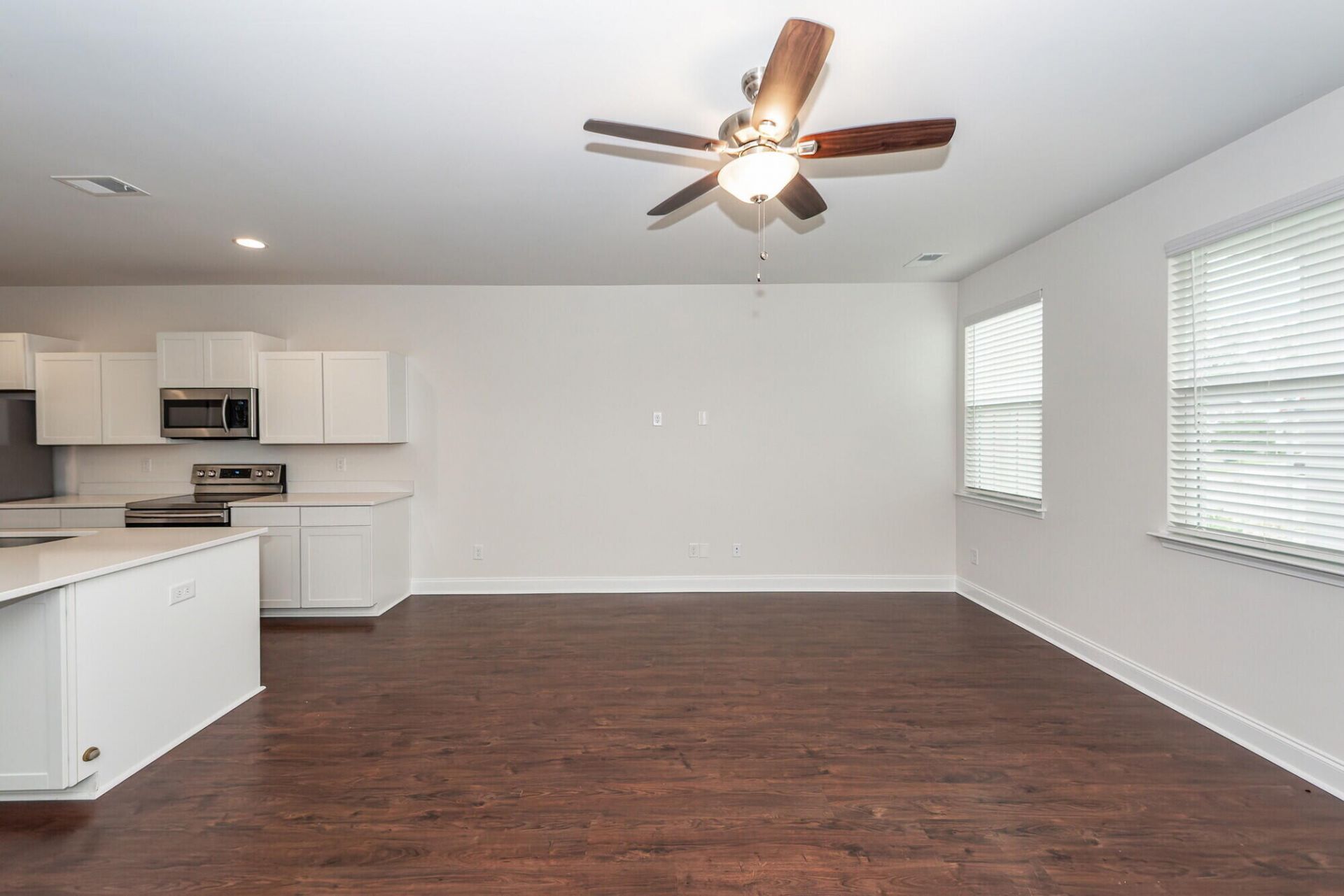 7787 Montview Road Photo 7