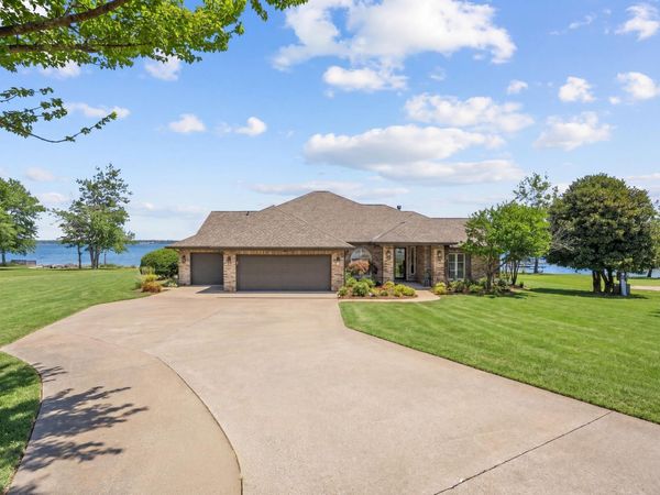5013 Lake Breeze Road , Grove, OK 74344