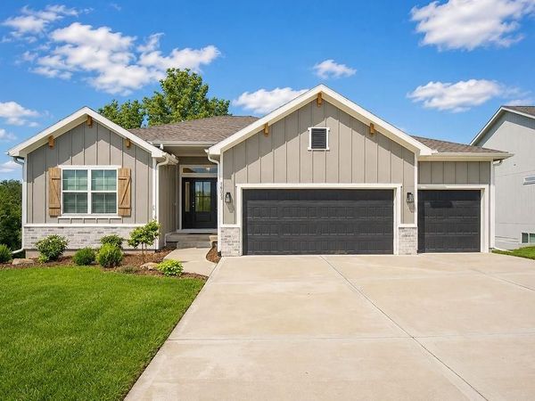 16055 NW 123rd Street, Platte City, MO 64079