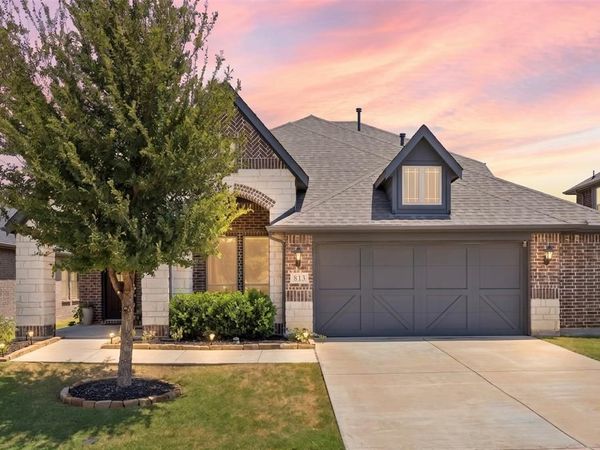 813 Lake Cove Drive, Little Elm, TX 75068