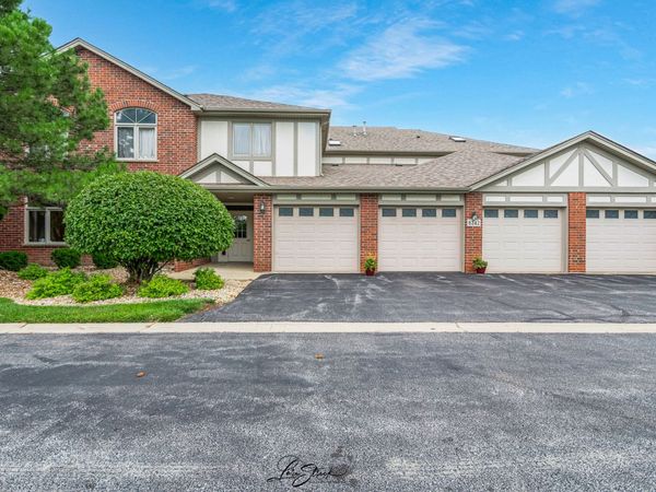 6242 Kallsen Drive , Unit 2, Tinley Park, IL 60477