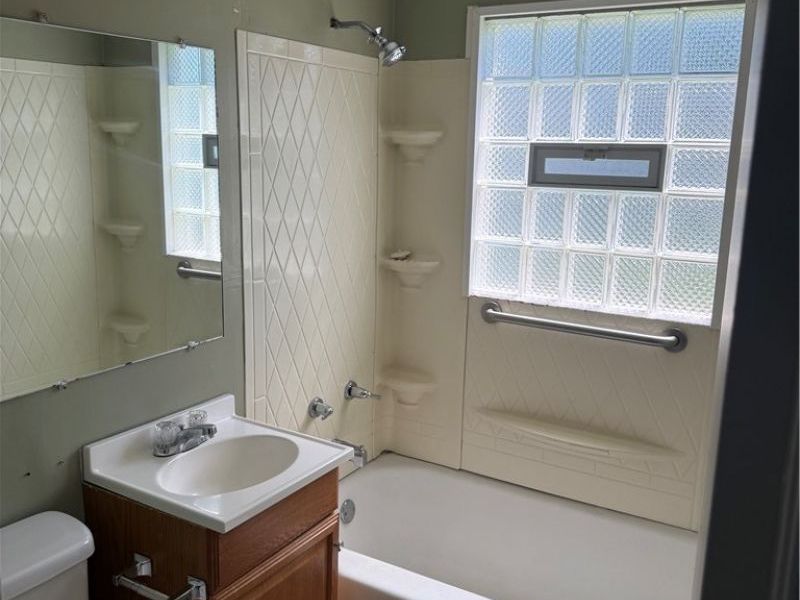 803 E Avondale Avenue E, Youngstown, OH 44502 Photo 4