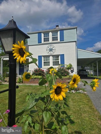 25 MAPLE AVENUE, CAMP HILL, PA 17011