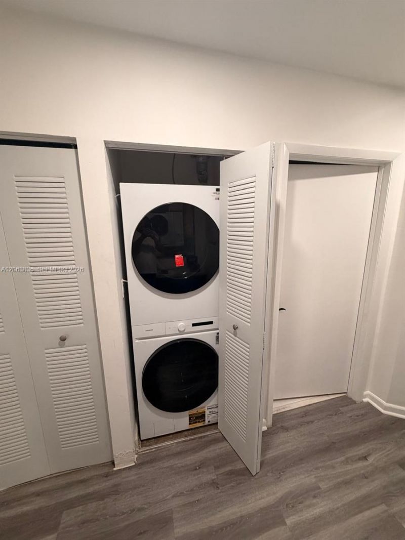 133 NE 2nd Ave, Unit 401, Miami, FL 33132 Photo