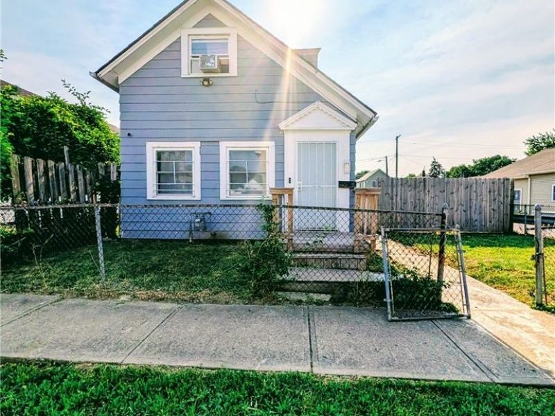 3233 W 52nd Street, Cleveland, OH 44102 Photo 1