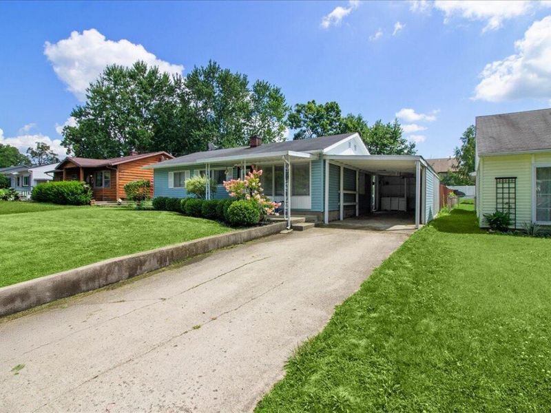 308 Wren Avenue, Bellefontaine, OH 43311 Photo 2