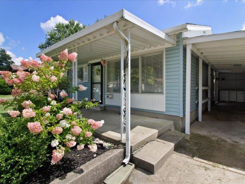 308 Wren Avenue, Bellefontaine, OH 43311 Photo 6