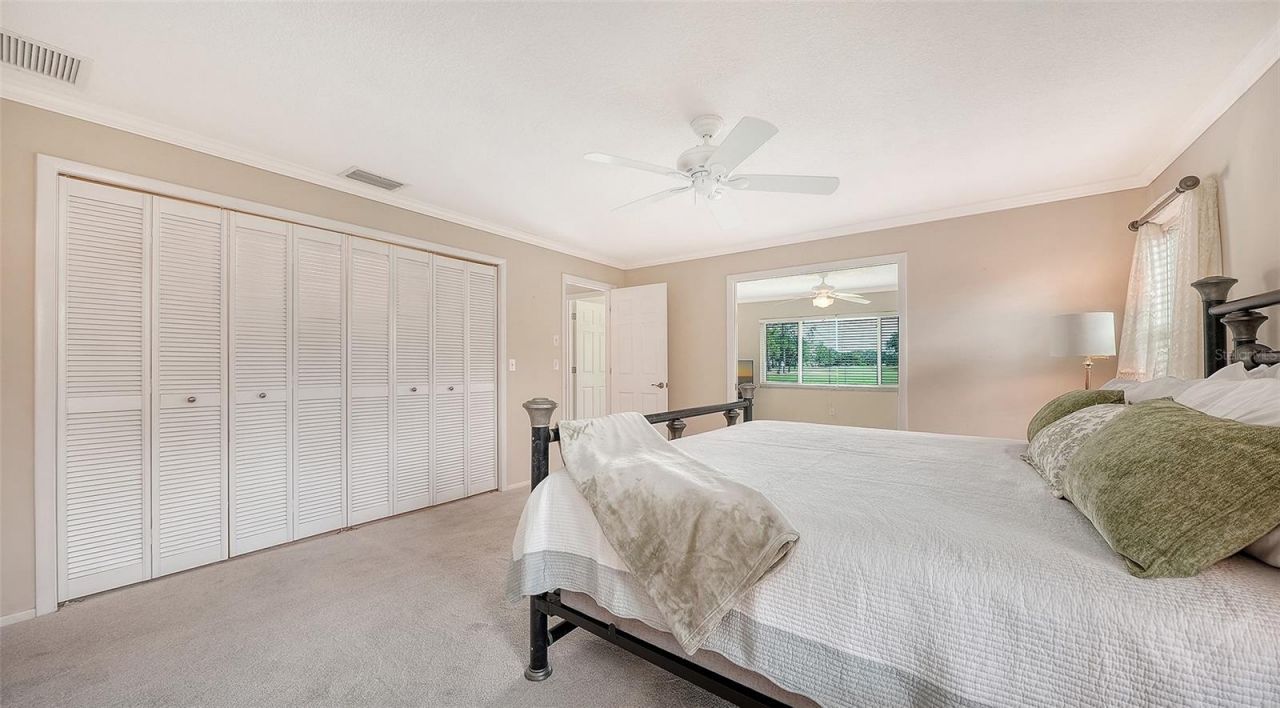 5621 Palm Aire Drive, Sarasota, FL 34243 Photo