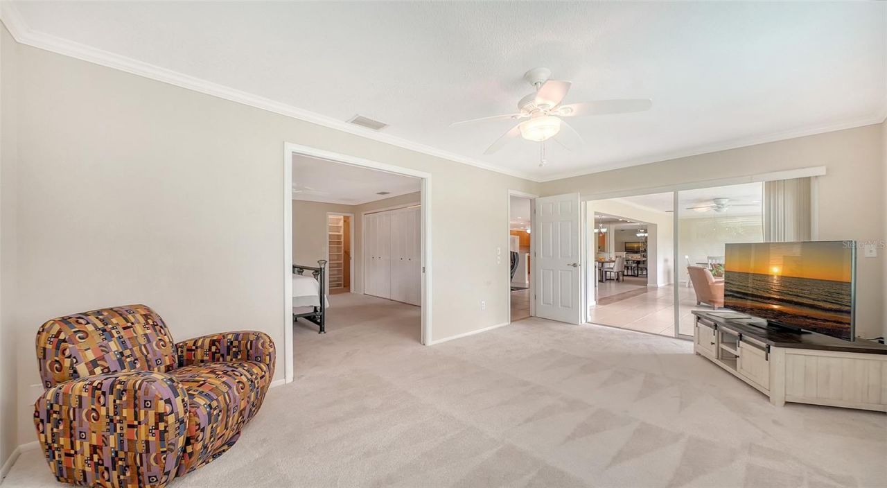 5621 Palm Aire Drive, Sarasota, FL 34243 Photo