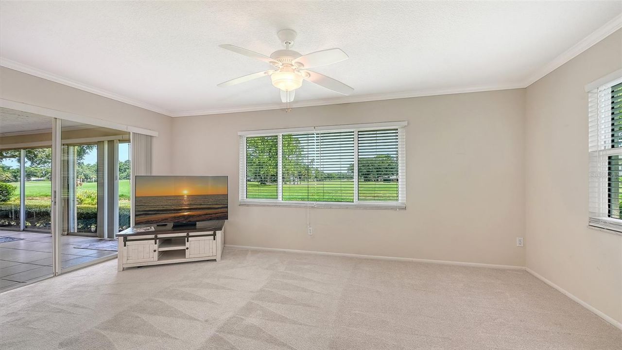 5621 Palm Aire Drive, Sarasota, FL 34243 Photo
