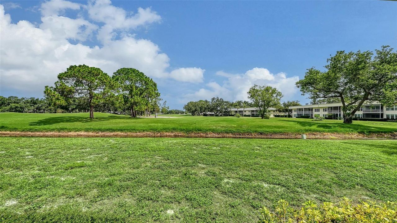 5621 Palm Aire Drive, Sarasota, FL 34243 Photo