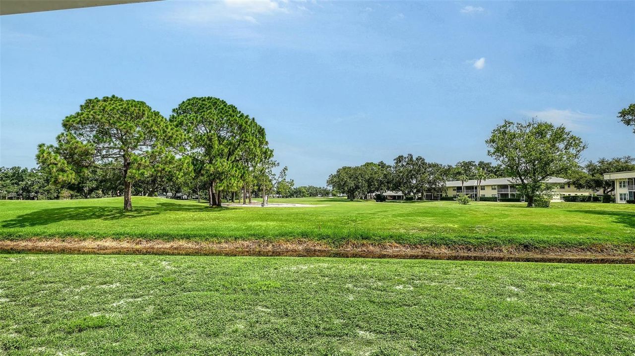5621 Palm Aire Drive, Sarasota, FL 34243 Photo