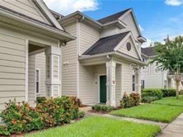 142 SOUTHERN PECAN CIRCLE , Unit 204, WINTER GARDEN, FL 34787