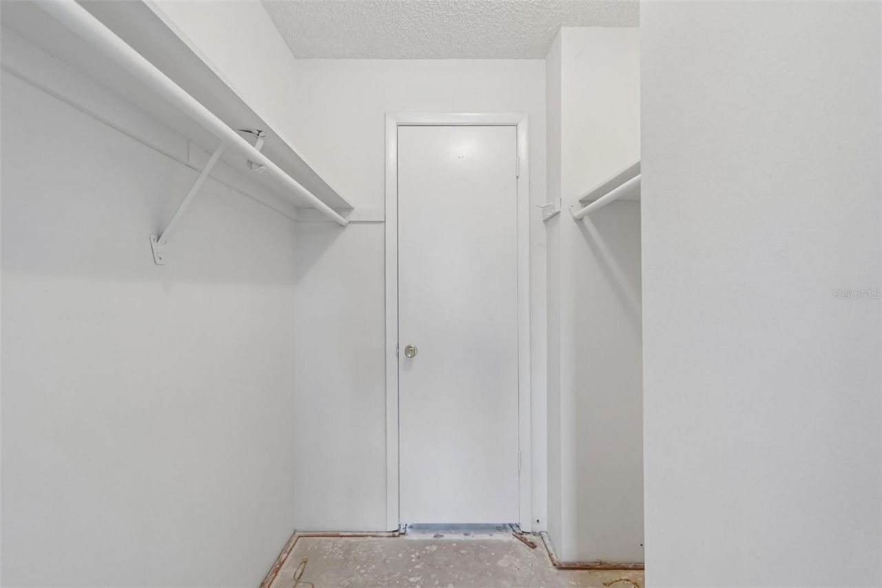 1900 68th Street N, Unit 210, Saint Petersburg, FL 33710 Photo