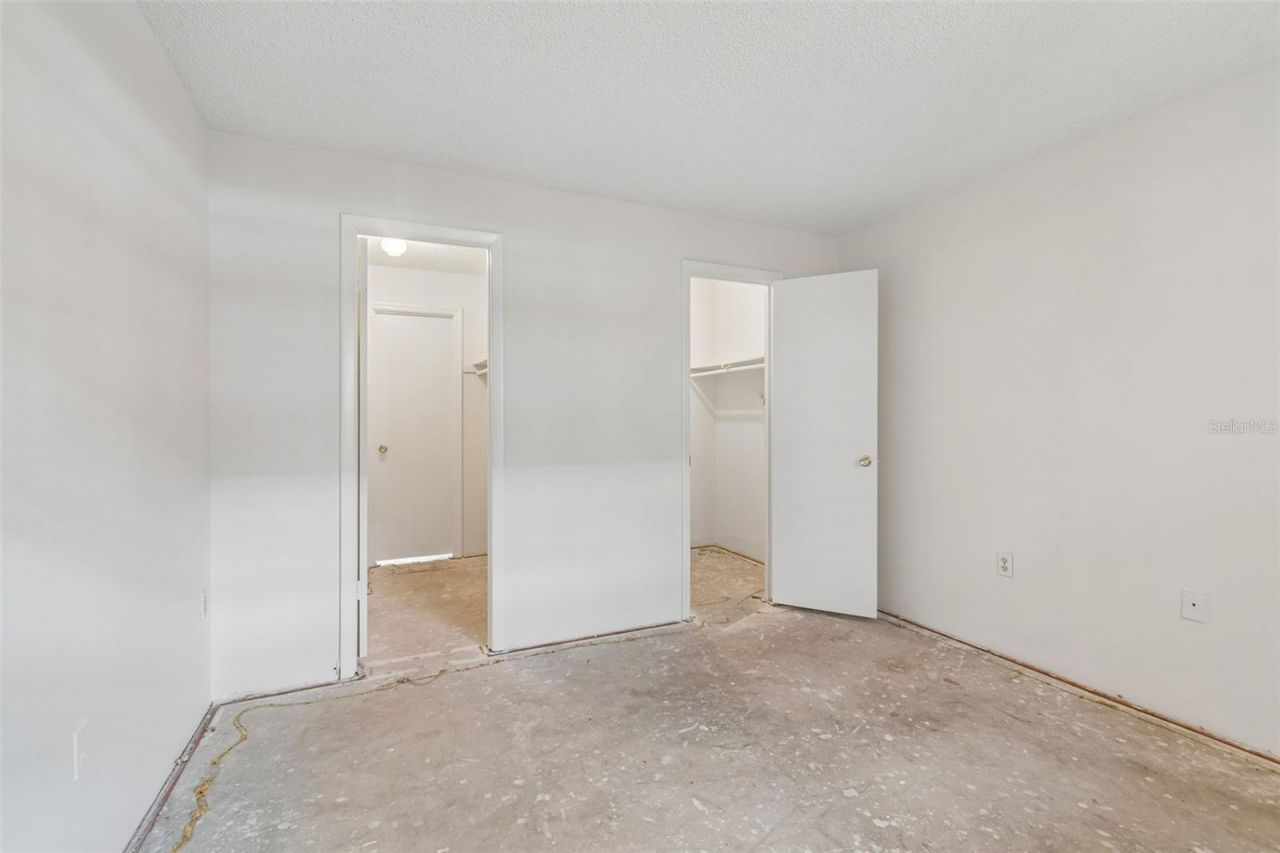 1900 68th Street N, Unit 210, Saint Petersburg, FL 33710 Photo