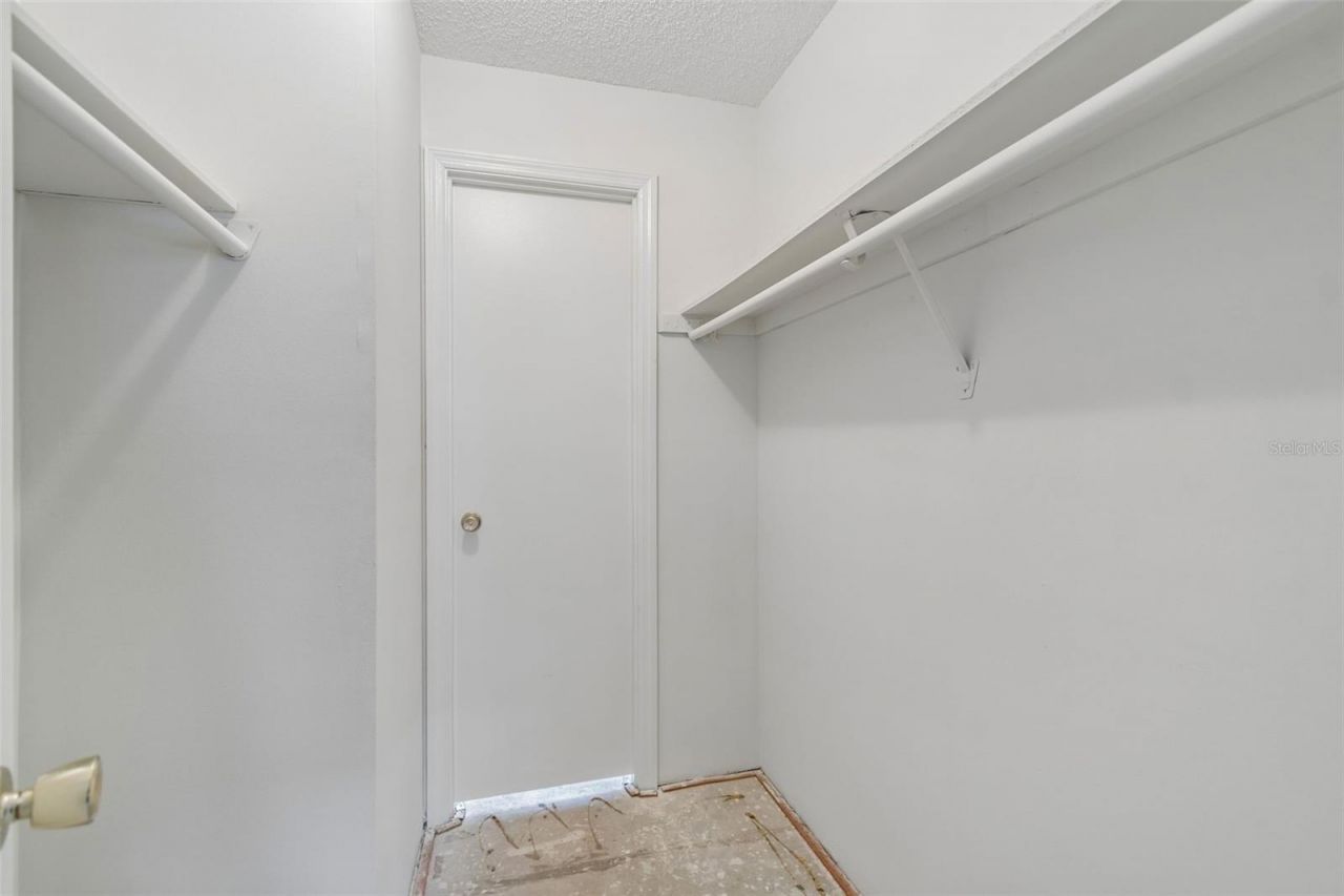 1900 68th Street N, Unit 210, Saint Petersburg, FL 33710 Photo